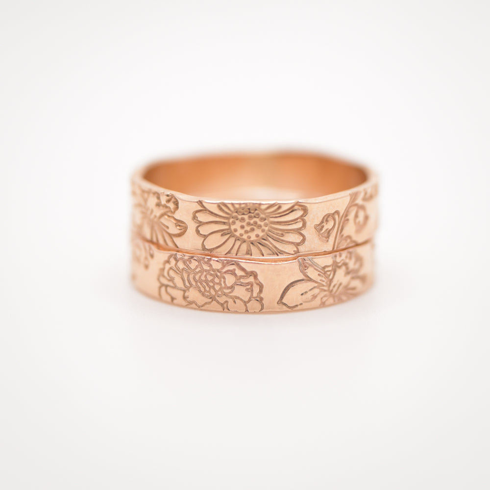 
                  
                    Thick Birth Flower Ring
                  
                